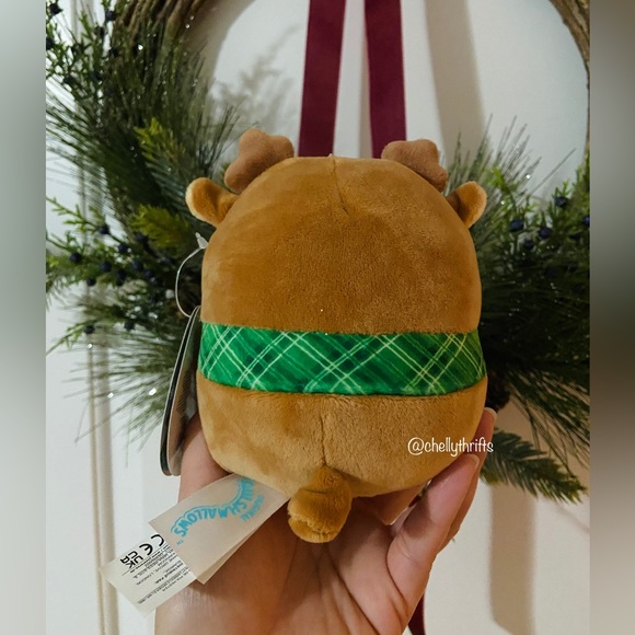 Squishmallow Ruby - Picture 3 of 3